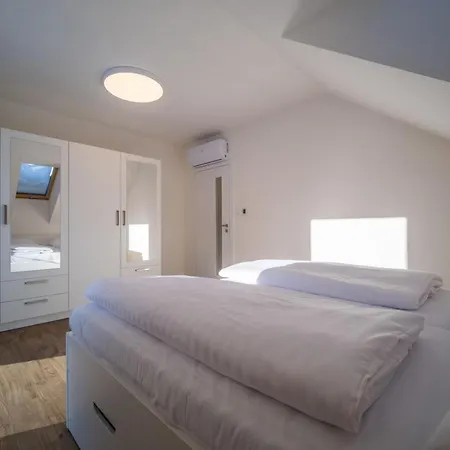 Villa Holiday House U Hájenky 1l Lipno